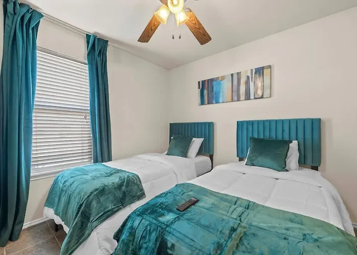 New 8-10 Bd Sleeps Max 10 Ppl 5 Min To Hood Families Groups Pets Ok - Professionally Managed By Albatross Holiday home